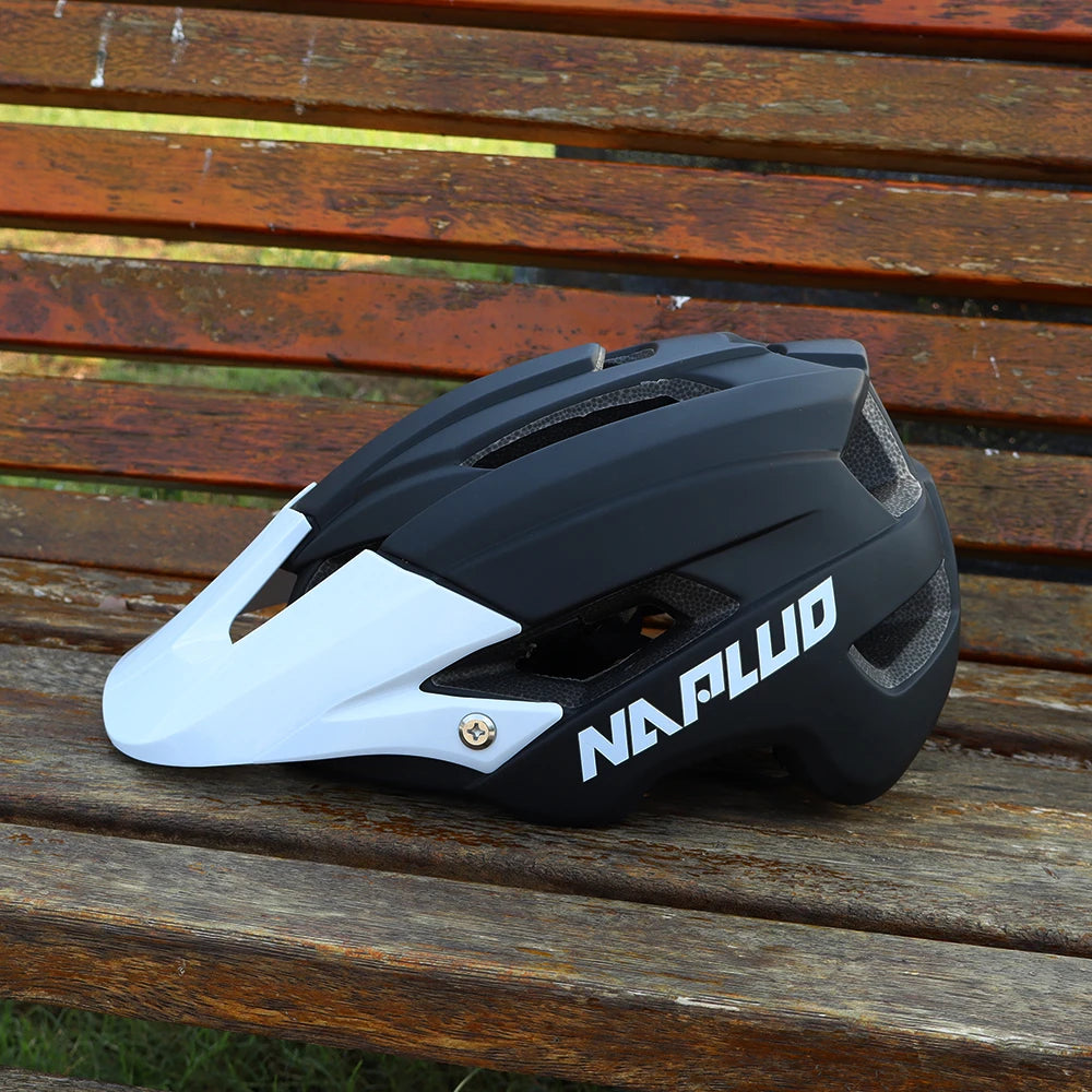 Rennrad-/MTB-Fahrradhelm