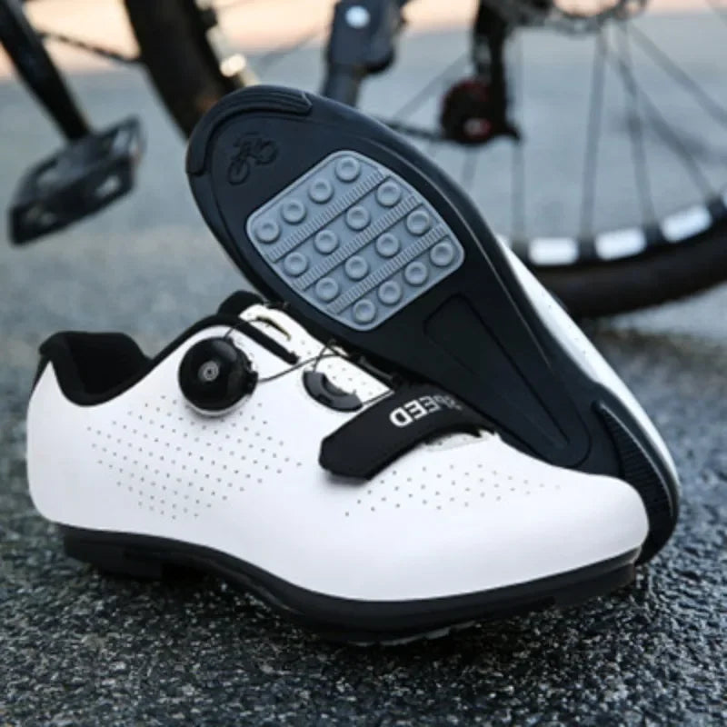 Zapatillas MTB de rendimiento de precisión