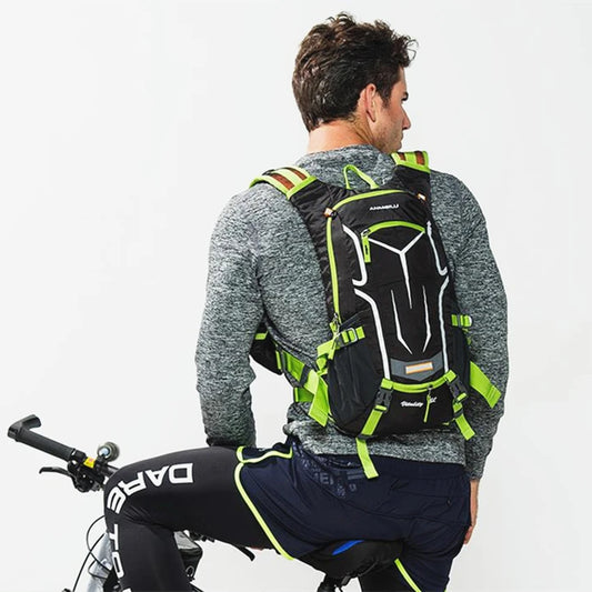 Rucksack mit Trinkweste 