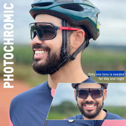 Photochromic Cycling Glasses