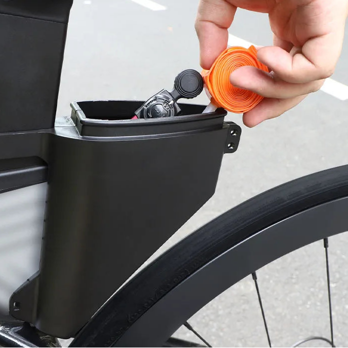Schlauchaufbewahrung Hecktasche Radfahren